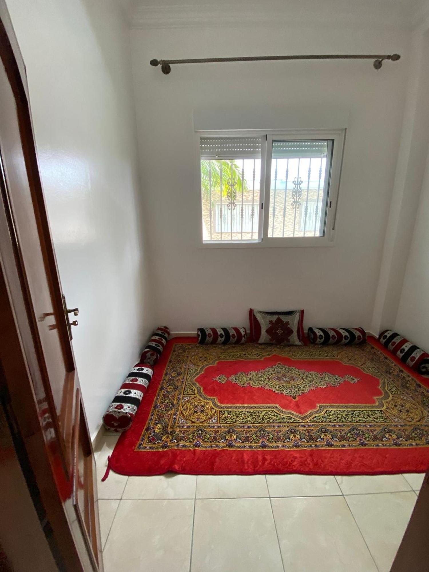 Appartement Martil 3 Chambres Proche De Centre Ville 5Mn A Pied Et La Plage 10Mn A Pied Et 10Mn De Aeroport Tetouan En Voiture Kültér fotó